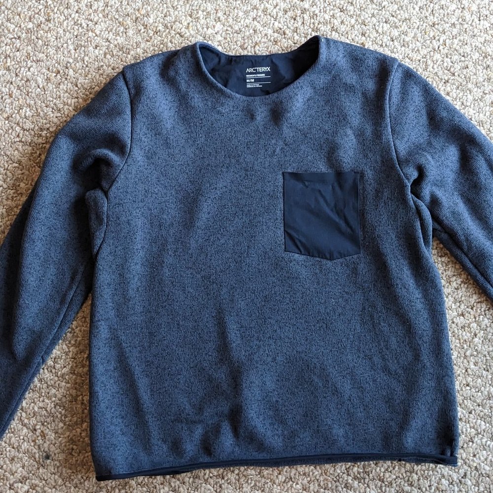 Arc'teryx covert sweater
